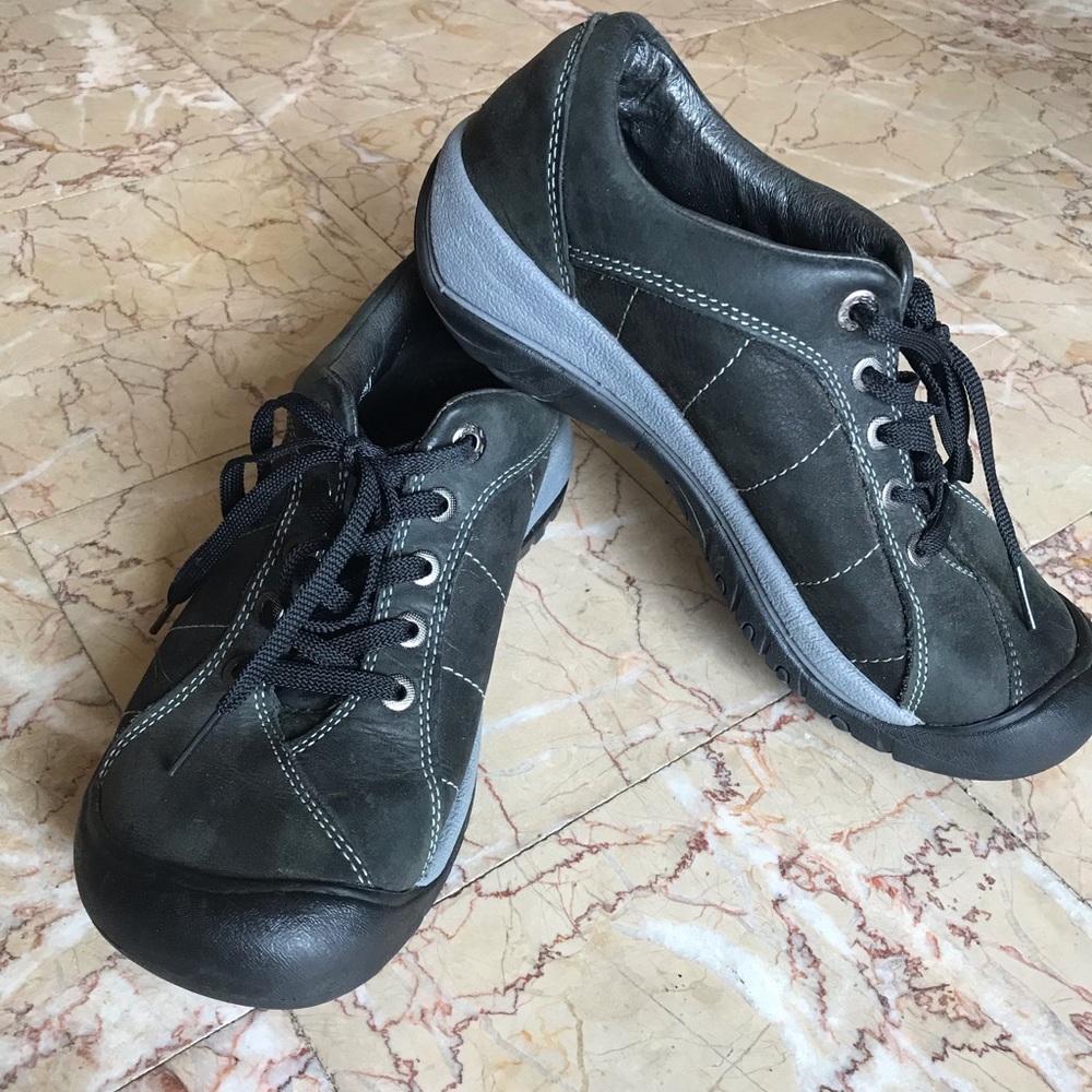 Keen shoes